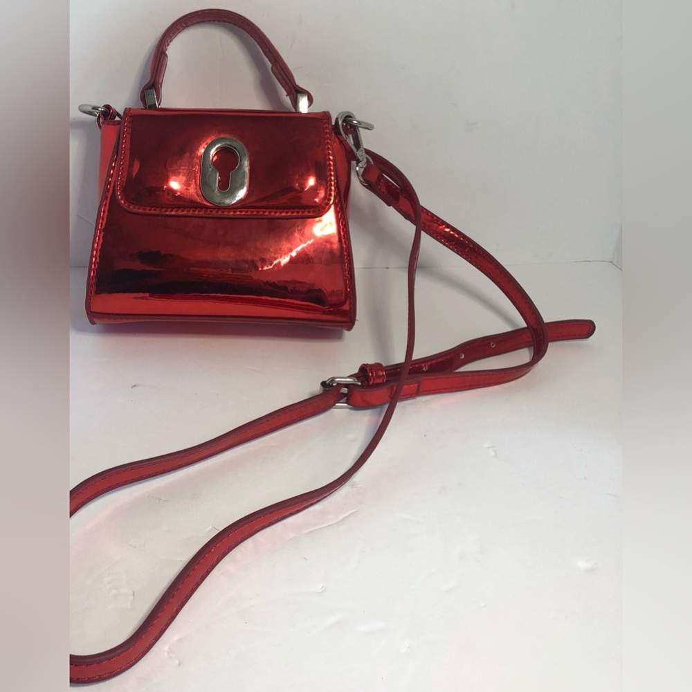 Skinny Dip Shiny Small Red Handbag. Coca-Cola Inner Lining. Magnet Closure. - Picture 2 of 9